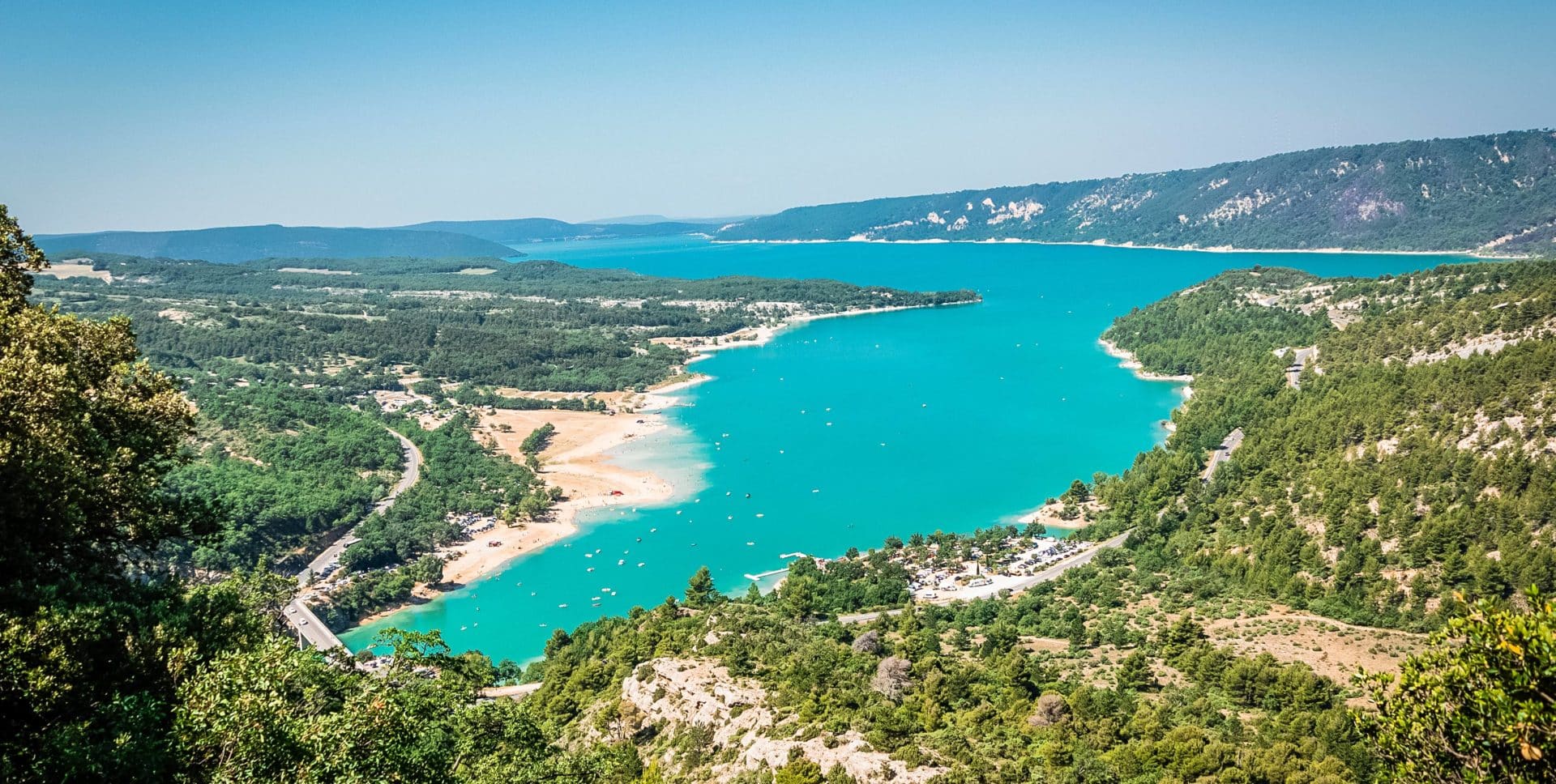 Lac de Sainte-Croix dans les Gorges du Verdon.