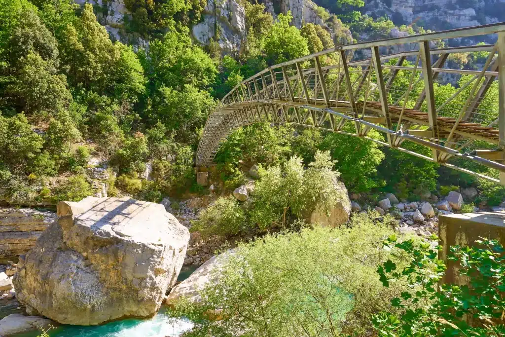 Randonnées sportives dans les Gorges du Verdon.